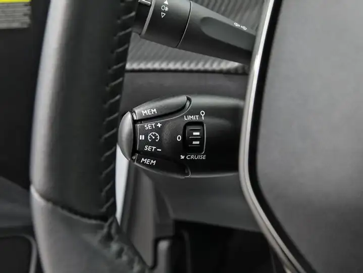 Peugeot 208 2025, foto 17
