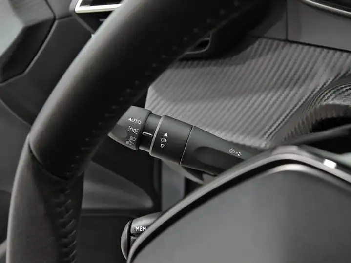 Peugeot 208 2025, foto 16
