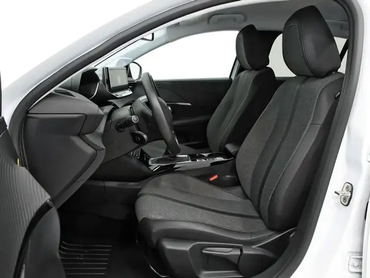 Peugeot 208 2025, foto 8