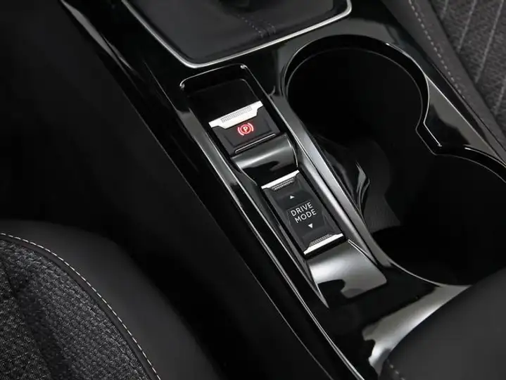 Peugeot 208 2025, foto 34