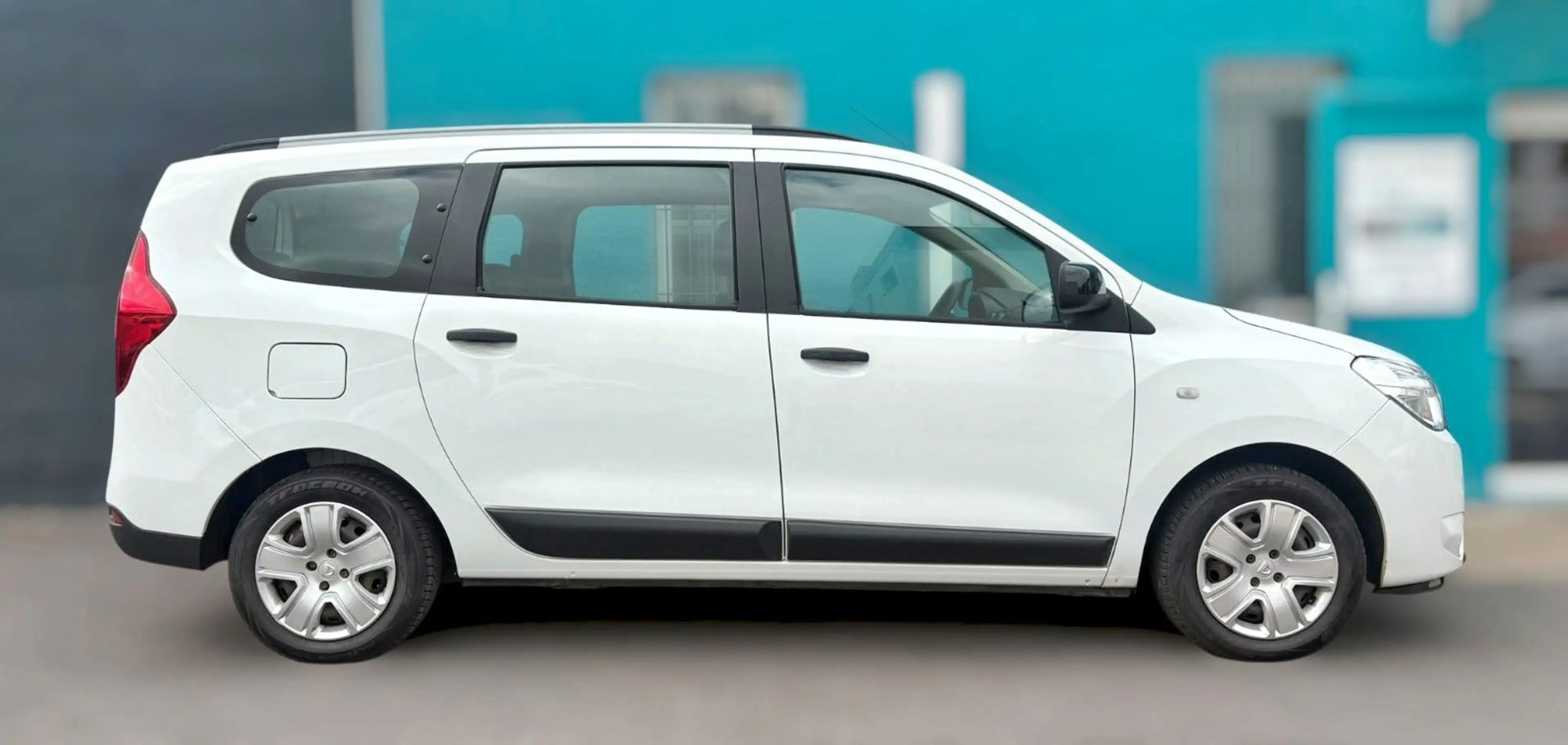 Dacia Lodgy Comfort 102 7Sitze*Klima*Shzng*Allwett*1Hd — photo 11