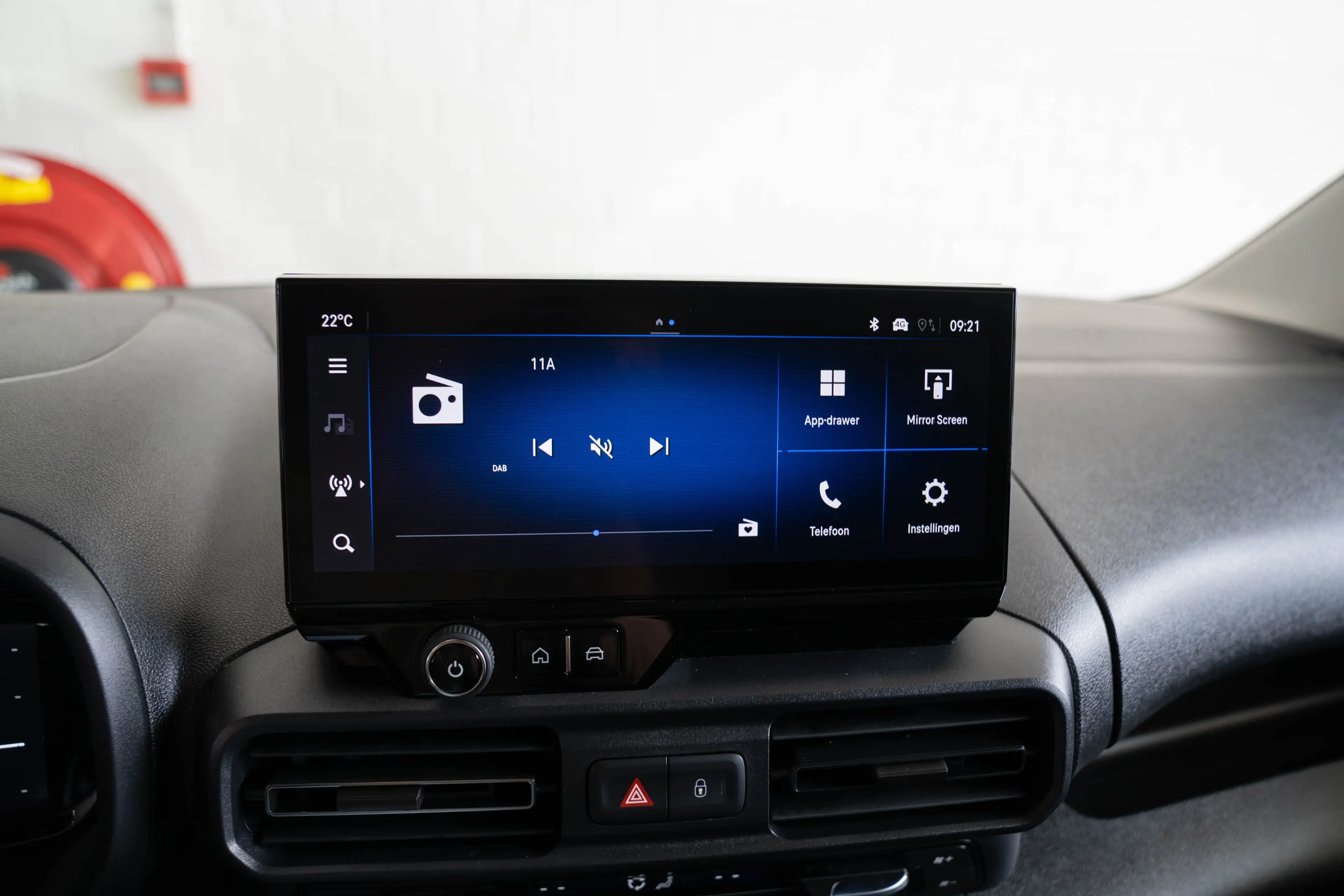 Opel Combo-e Electric 136 L2 50kWh | Warmtepomp | Climate Contr — photo 29
