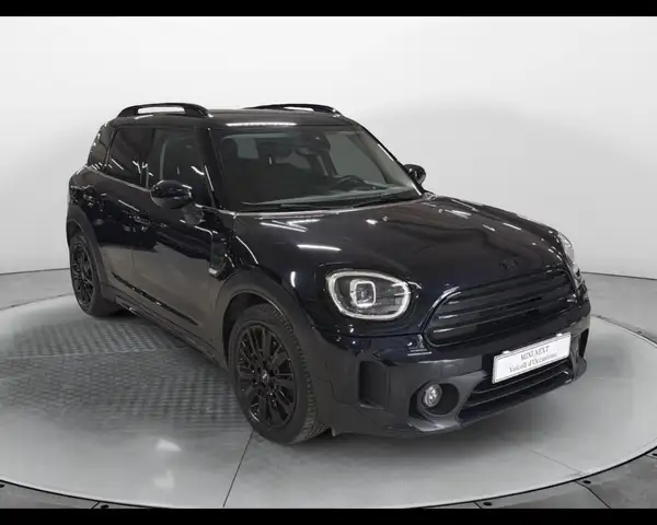 MINI Countryman view 4