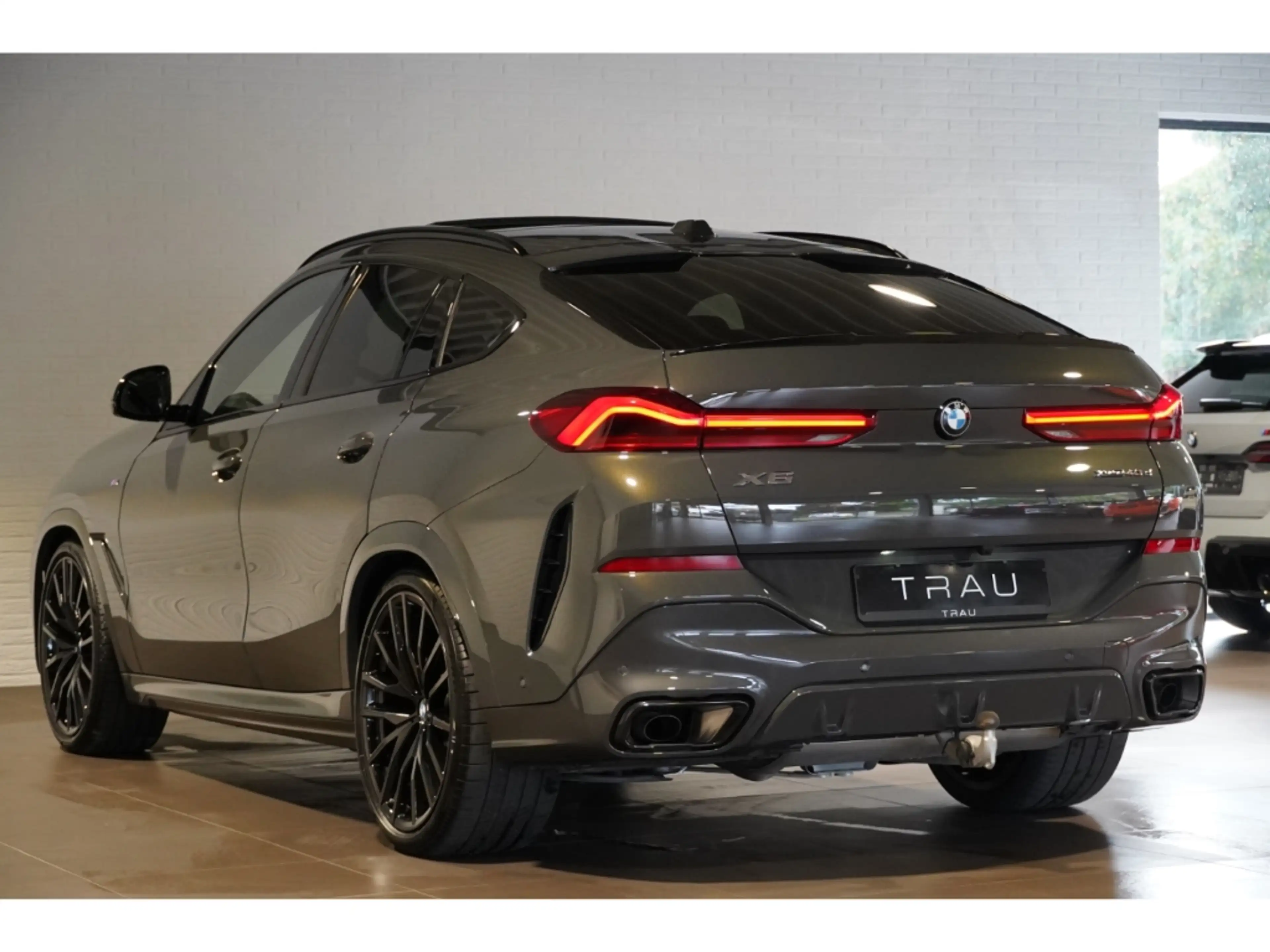 BMW X6 40d M Sport Pro Pano-Sky Comf.Paket+ AHK H&K — photo 4