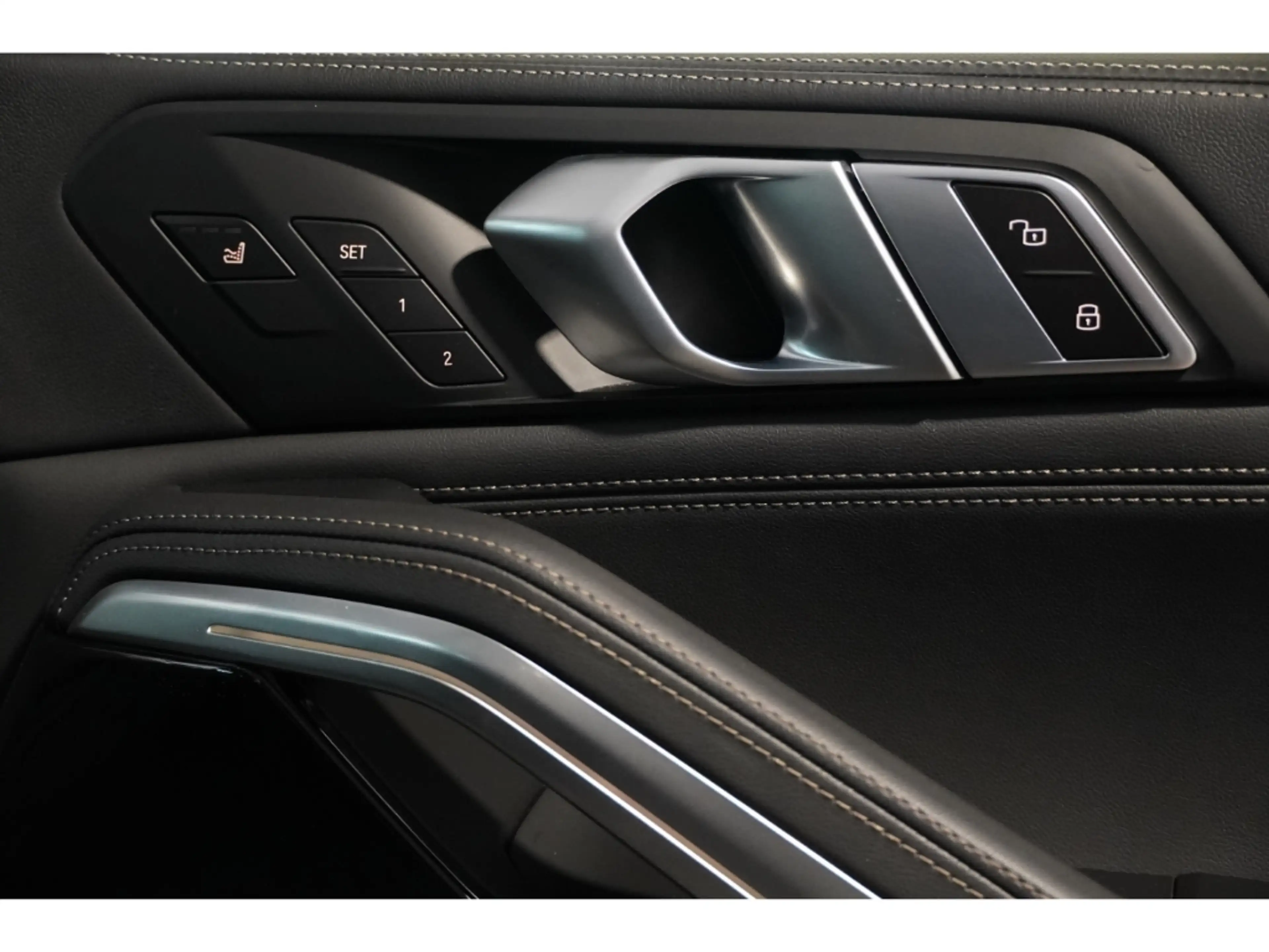 BMW X6 40d M Sport Pro Pano-Sky Comf.Paket+ AHK H&K — photo 9