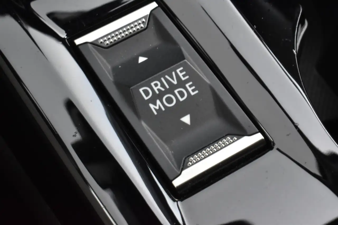 Peugeot 2008 PureTech 110 Allure Carplay Keyless Trekhaak, миниатюра 14