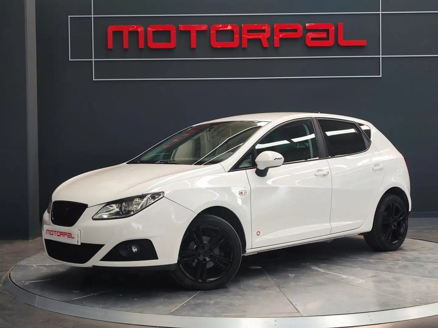 SEAT Ibiza 1.6 TDI 105cv Style Blanco - 1