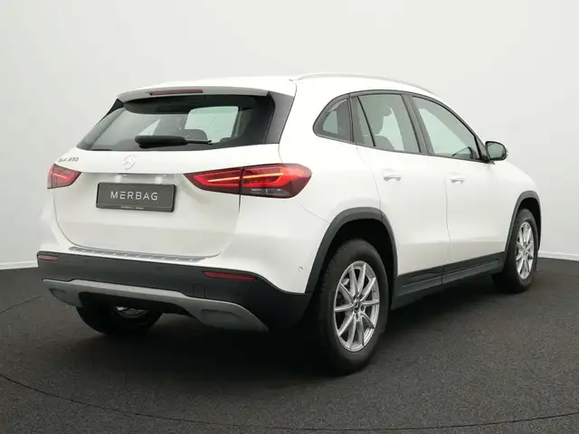 Mercedes-Benz GLA 200 GLA 200