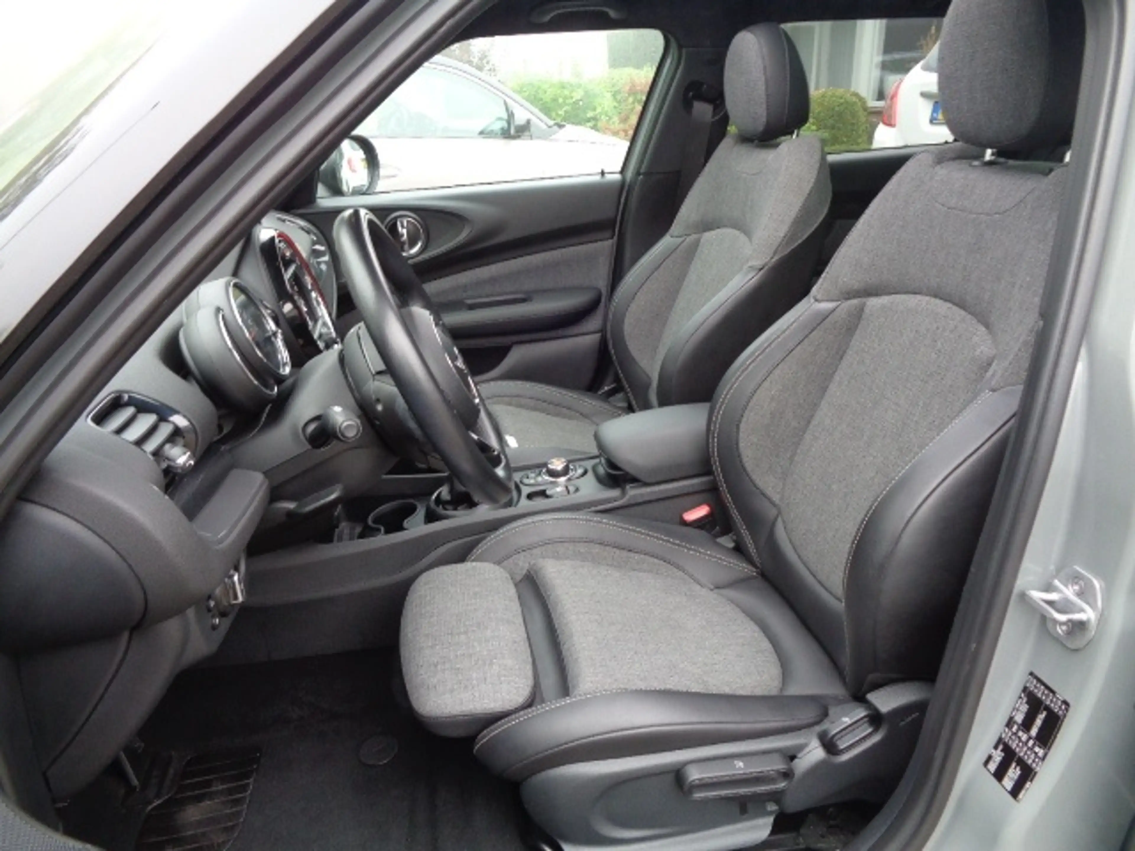 MINI One Clubman 1.5 — photo 8