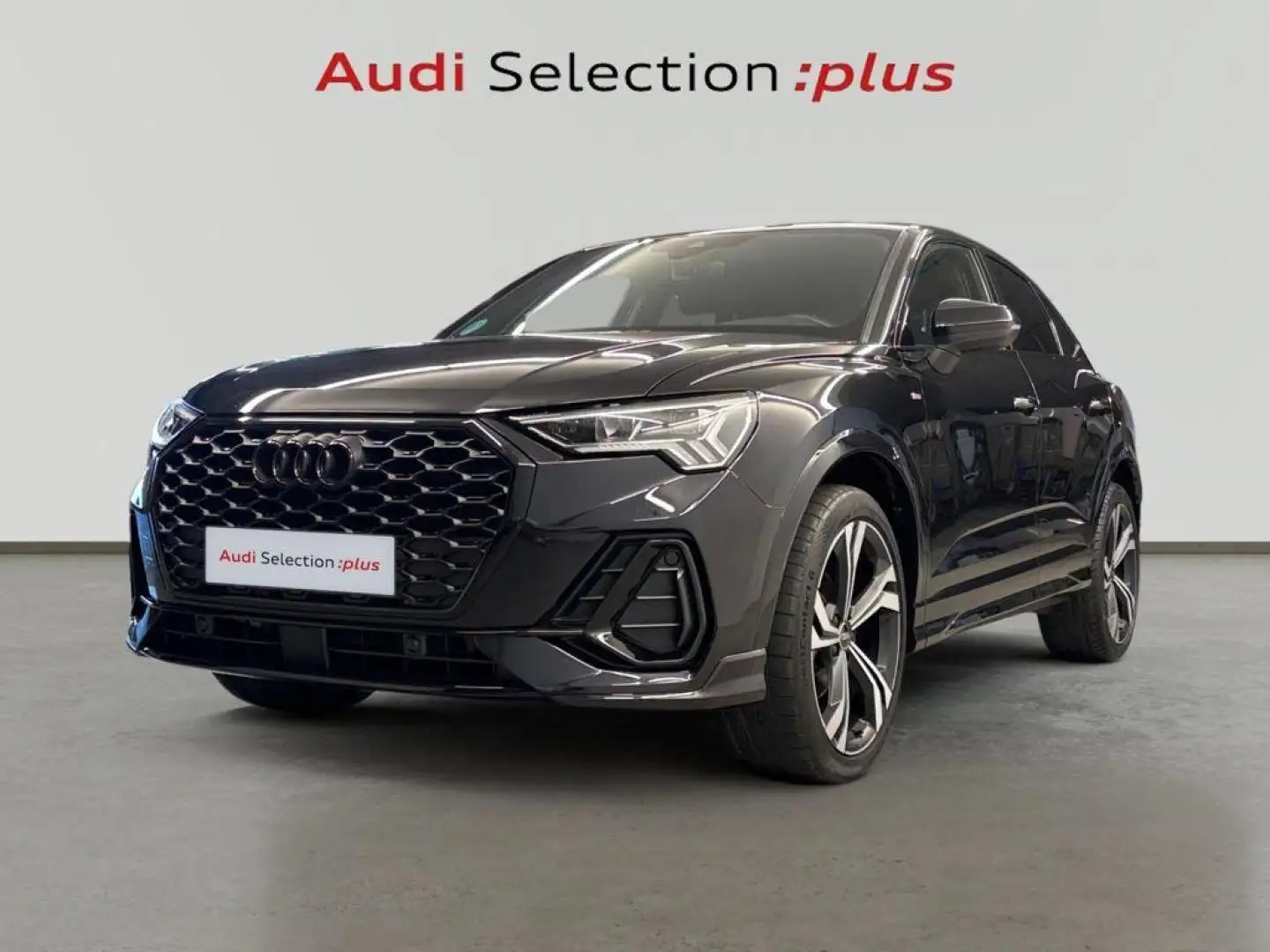 Audi Q3 Sportback 35 TDI Black line S tronic Noir - 1