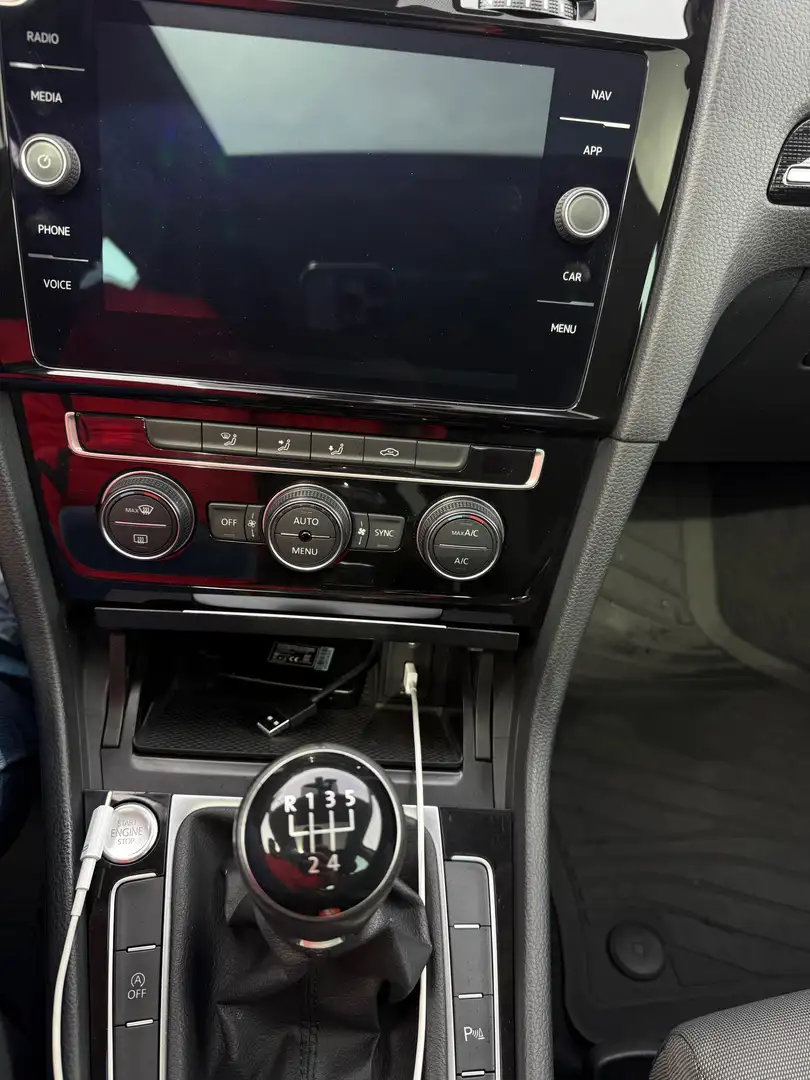 Volkswagen Golf 5p 1.6 tdi Highline 115cv - 2