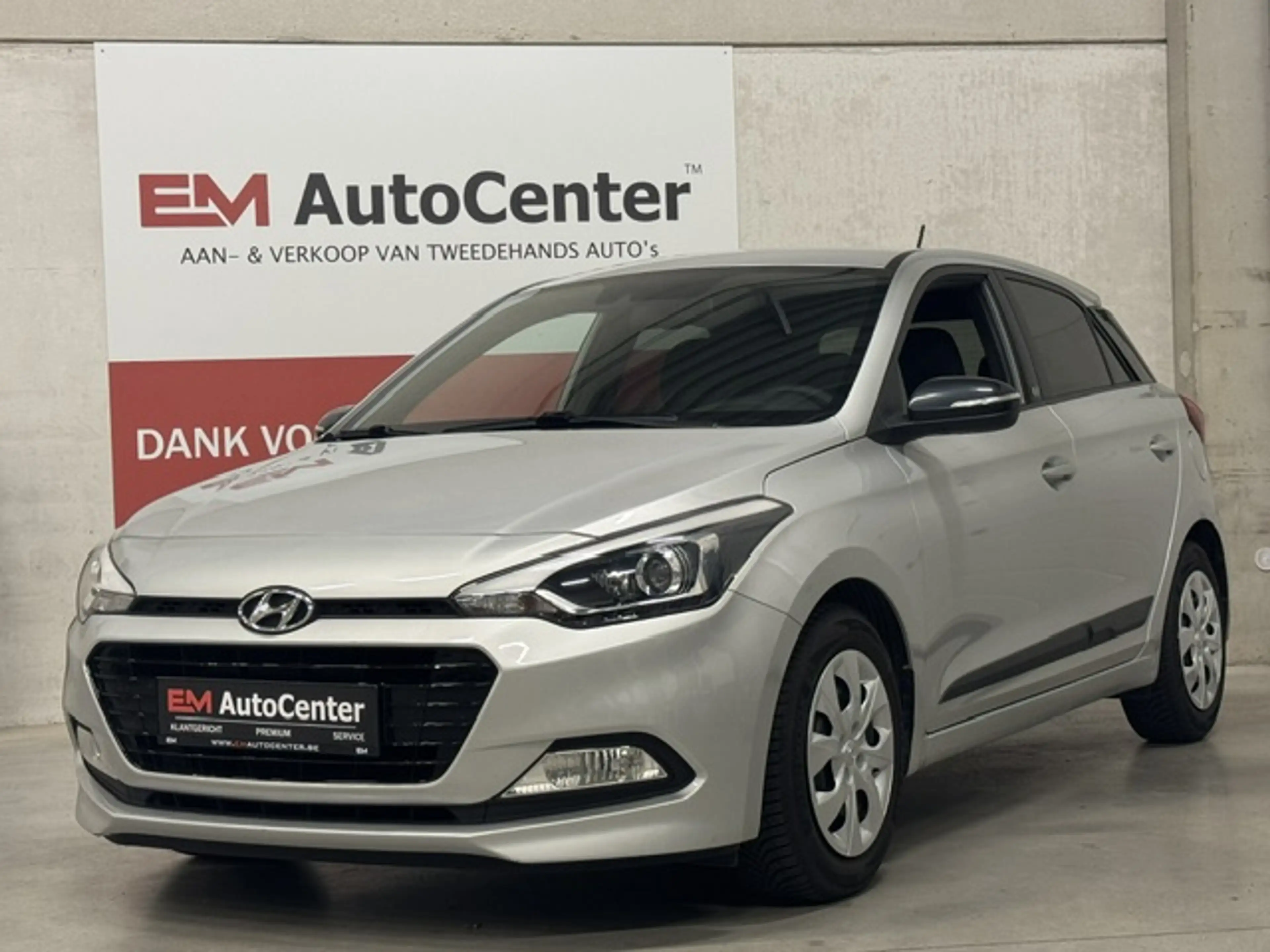 Hyundai i20 1.2i Benzine GO! Airco-Camera-Lane Assist-GPS-Cruise-1St eig... + Garantie