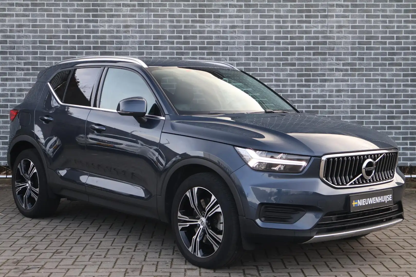 Volvo XC40 1.5 T4 Recharge Inscription | Adaptieve Cruise Con Blau - 2