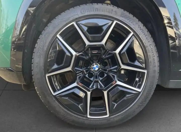 BMW XM 2024, foto 14