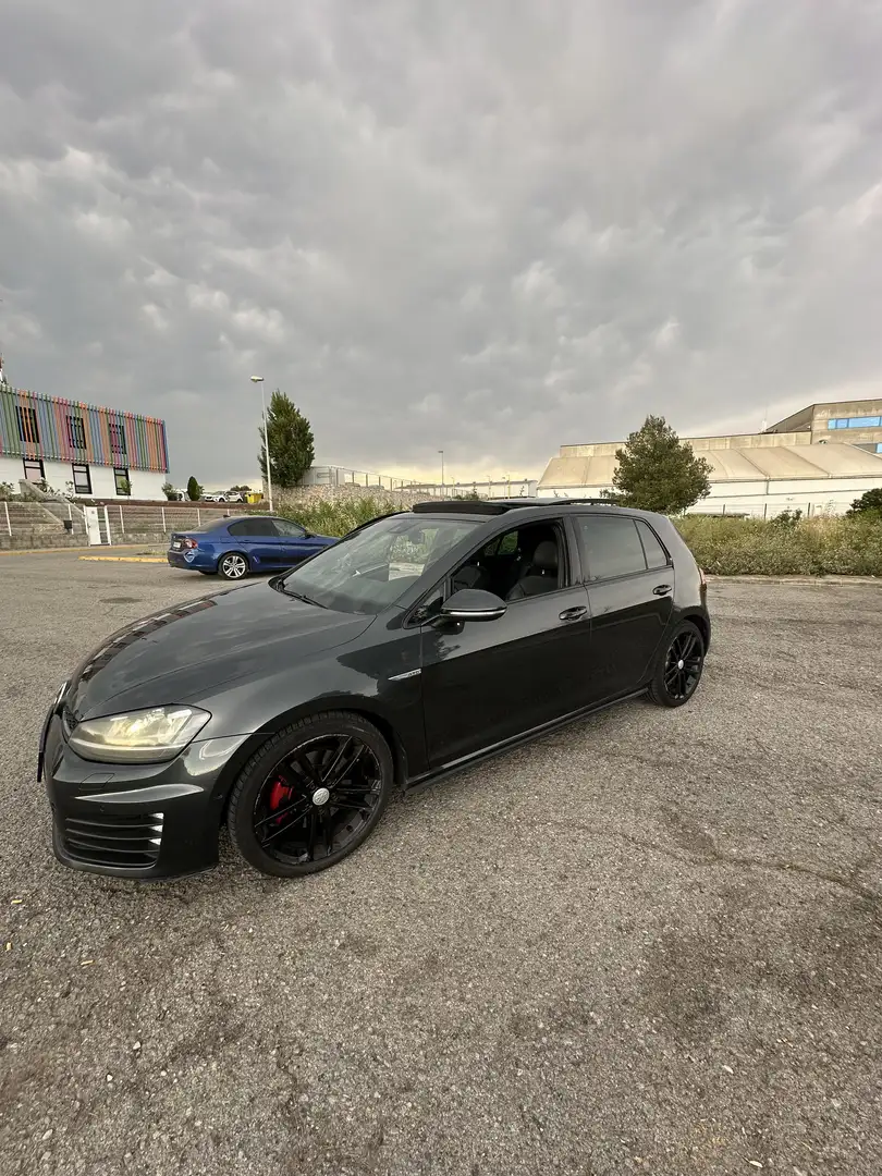 Volkswagen Golf GTD 2.0 Gris - 1