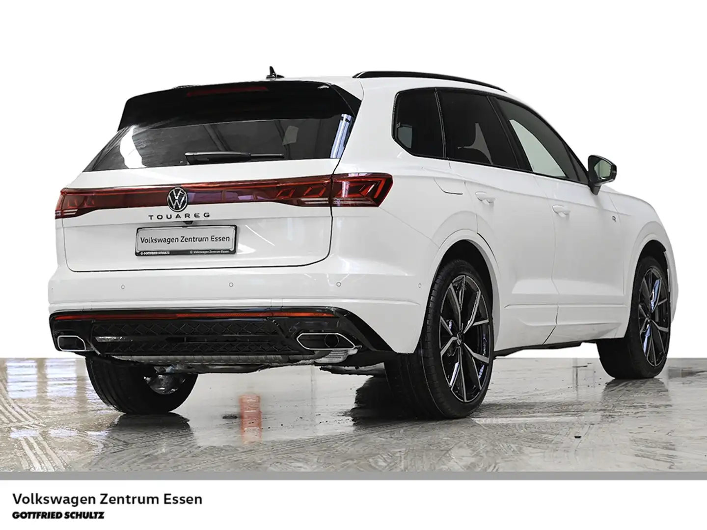 Volkswagen Touareg R-Line 3 0L TDI 4Motion V6 Pano SH Standheizung Weiß - 2