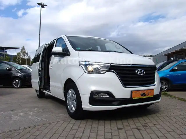 Hyundai H-1 Travel Trend neues Modell -AUT/NAVI/8Sit