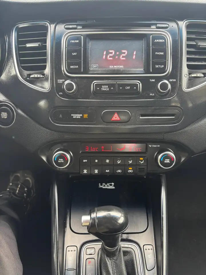 Kia Rondo fotografie Kia Rondo