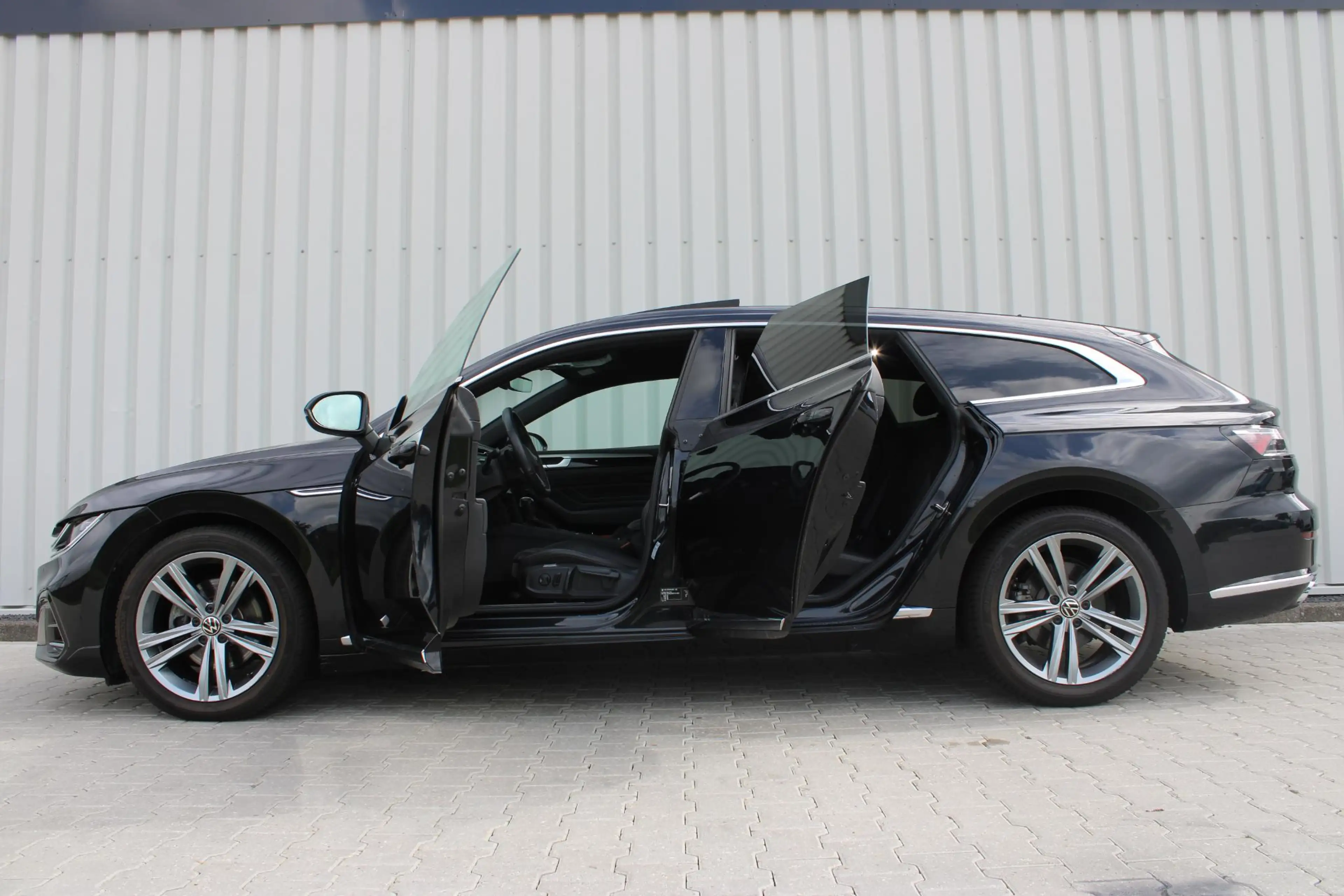 Volkswagen Arteon Shooting Brake 2.0 TSI R-Line Business+ | Incl. 12 — photo 14