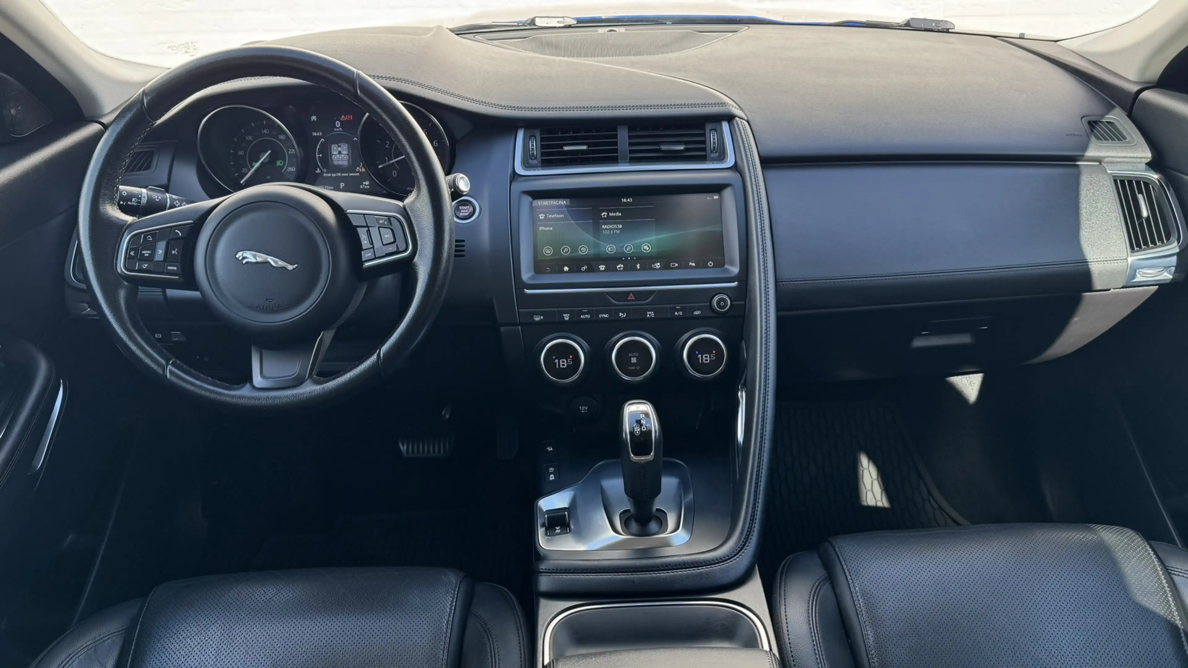 Jaguar E-Pace 2.0 P250 Automaat Clima Camera+Pdc Cruise Leder Tr — photo 3