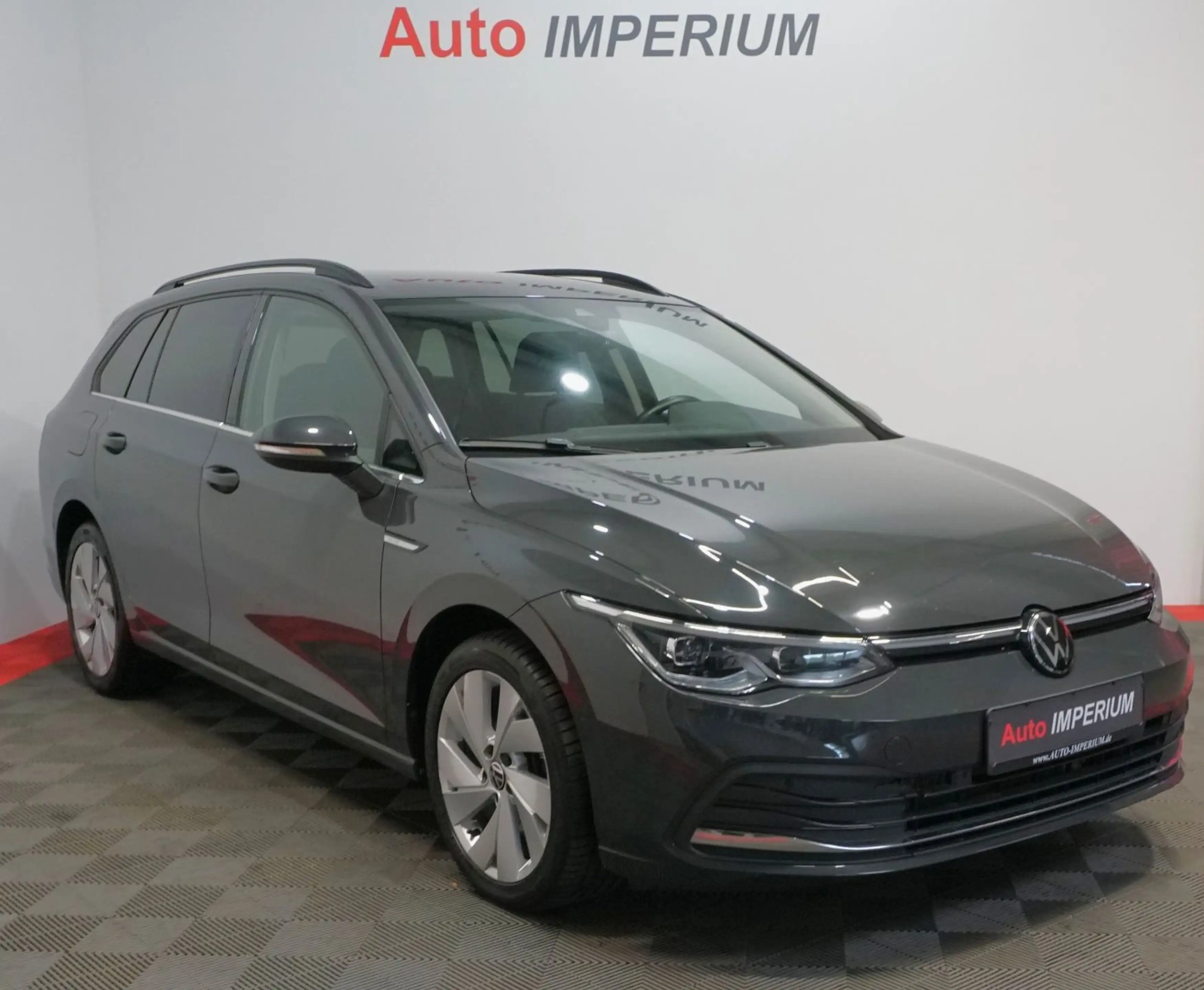 Volkswagen Golf VIII Variant Style 2.0 TDI *AHK*RFK*CARPLAY — photo 3