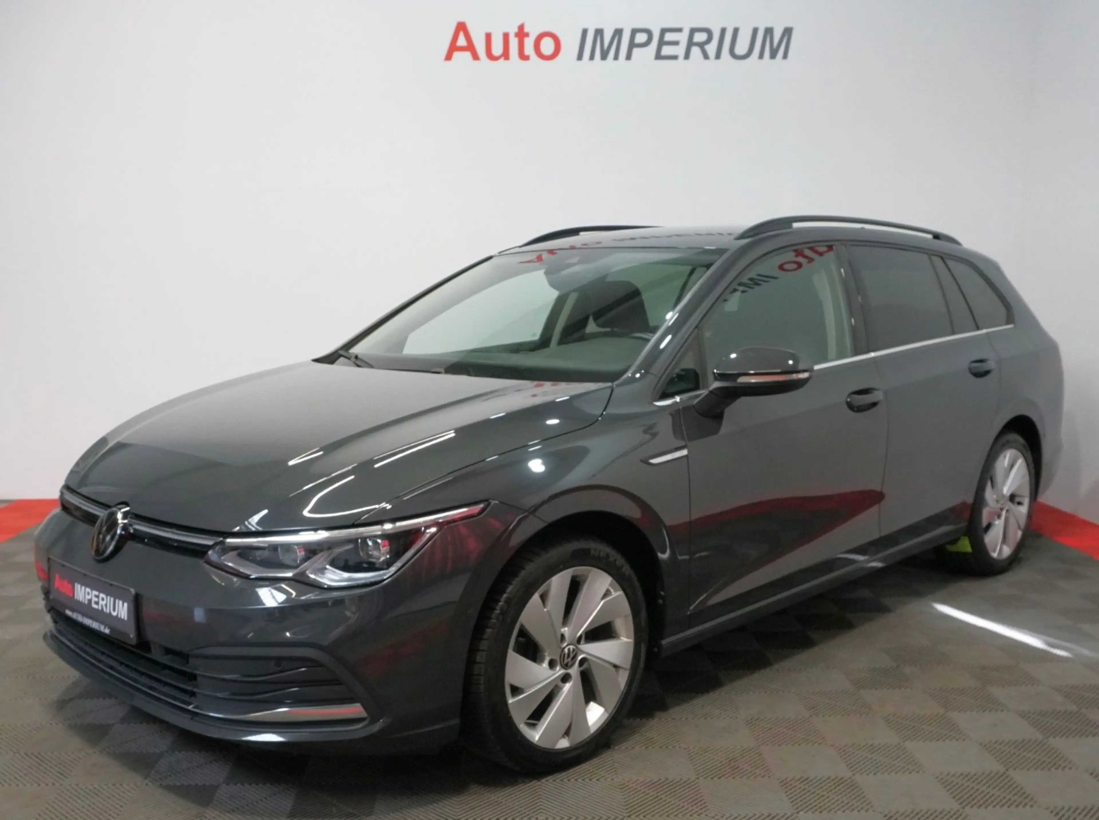 Volkswagen Golf VIII Variant Style 2.0 TDI *AHK*RFK*CARPLAY