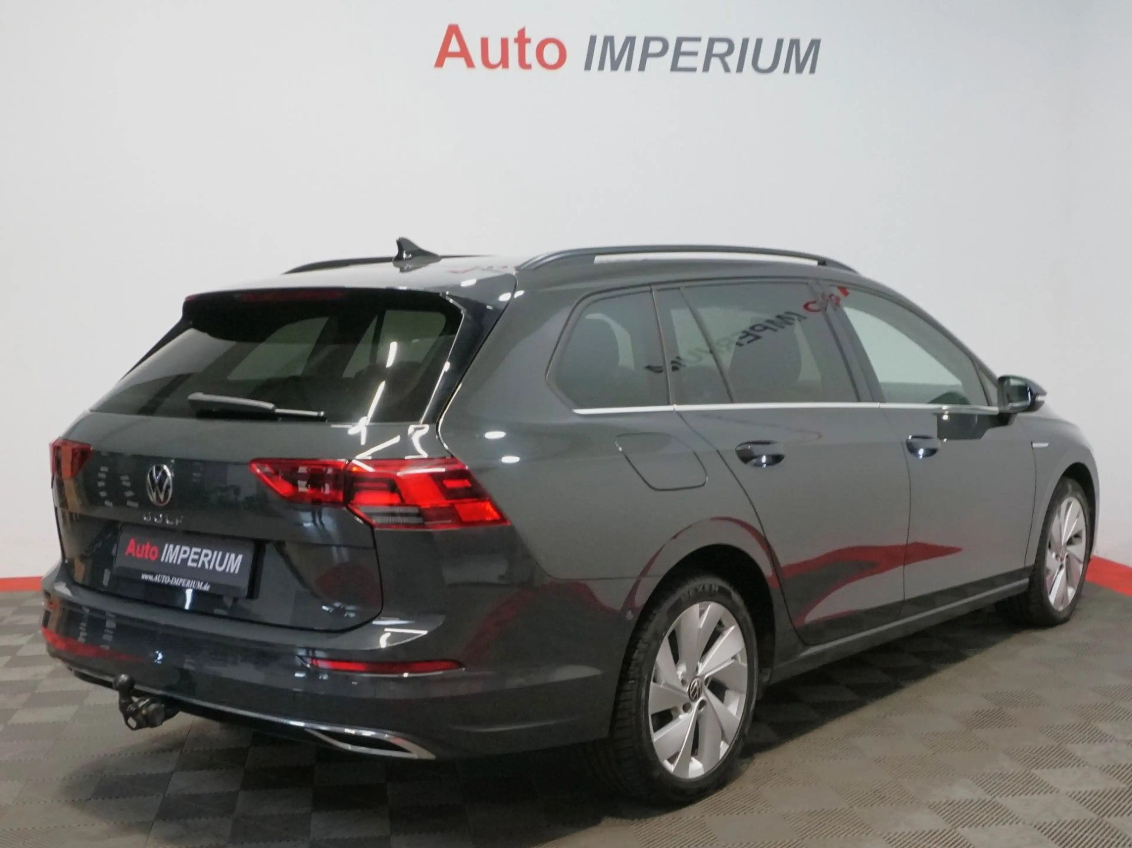 Volkswagen Golf VIII Variant Style 2.0 TDI *AHK*RFK*CARPLAY — photo 4
