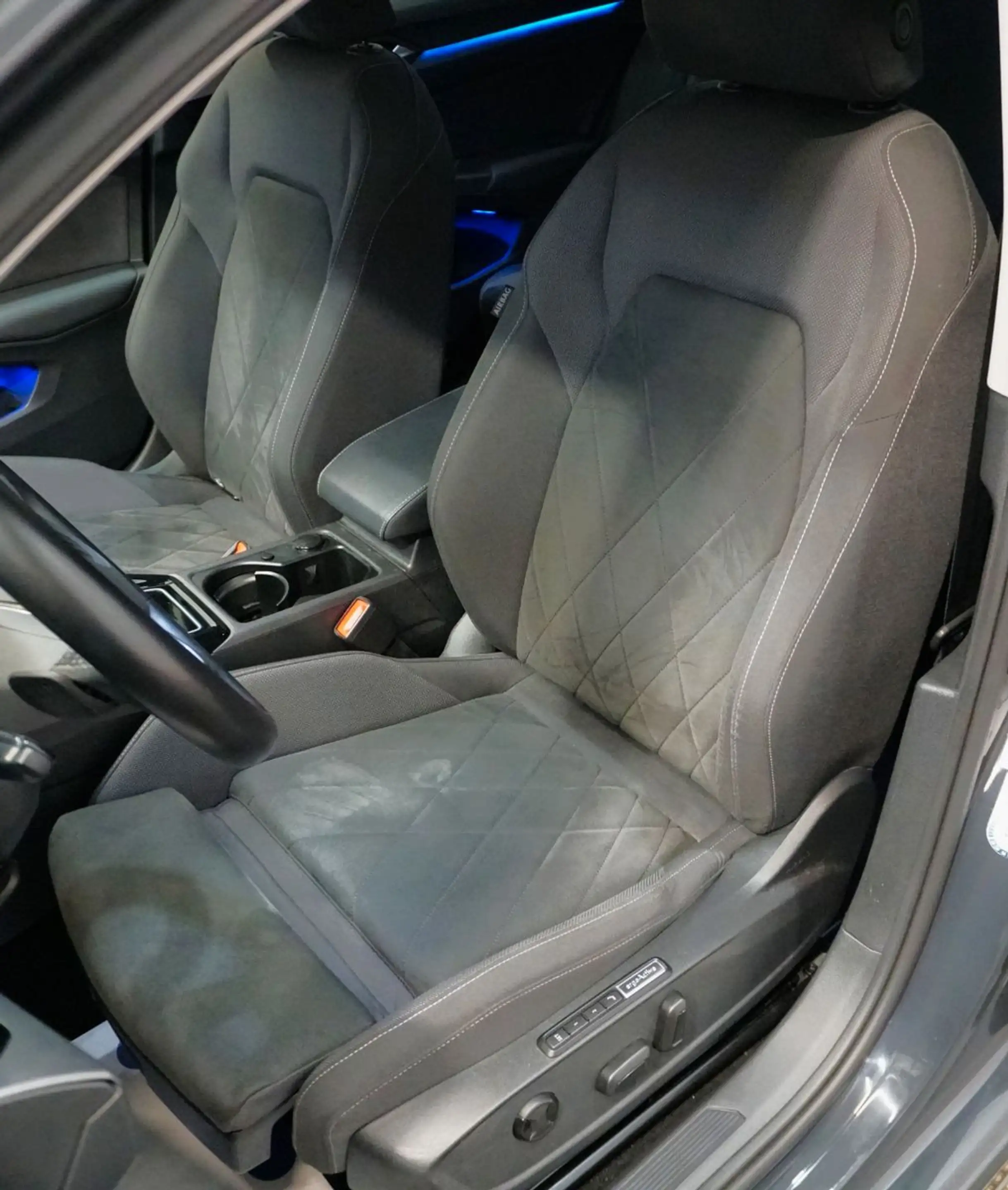 Volkswagen Golf VIII Variant Style 2.0 TDI *AHK*RFK*CARPLAY — photo 10