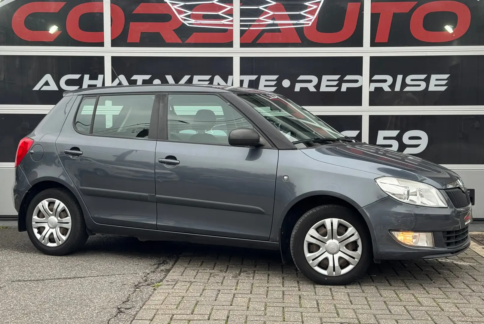Skoda Fabia Fabia 1.2 CR TDi CLIM RADIO VE VC ACC Gris - 2