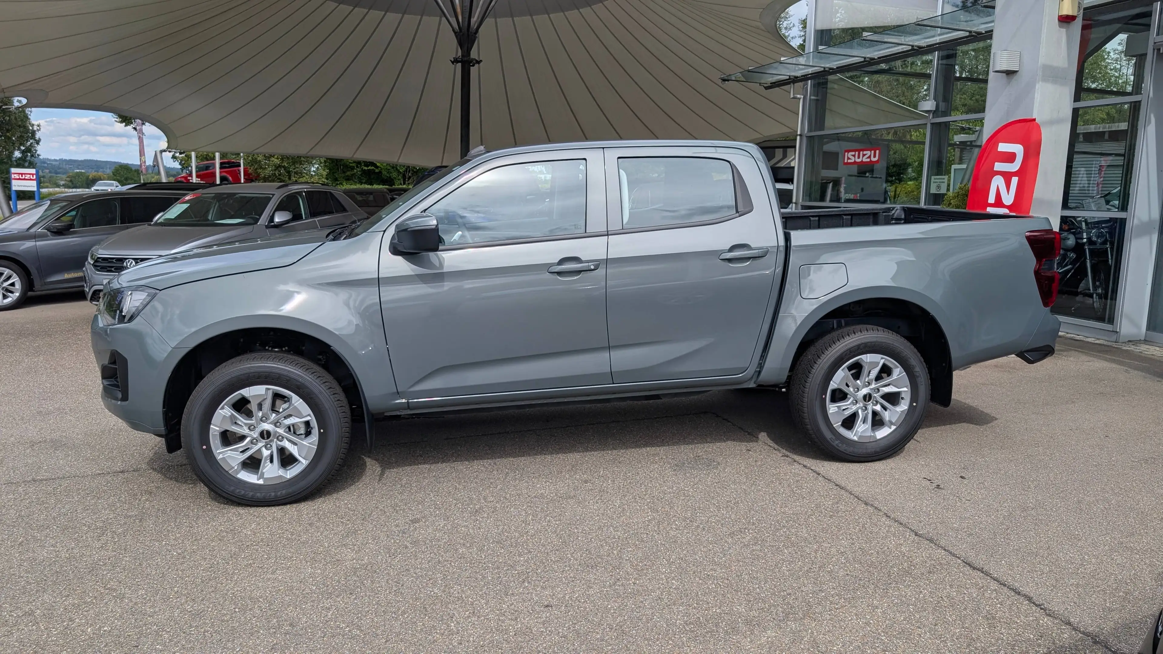 Isuzu D-Max D-Max 2.2 SCHALTER Double Cab 4WD LS — photo 2