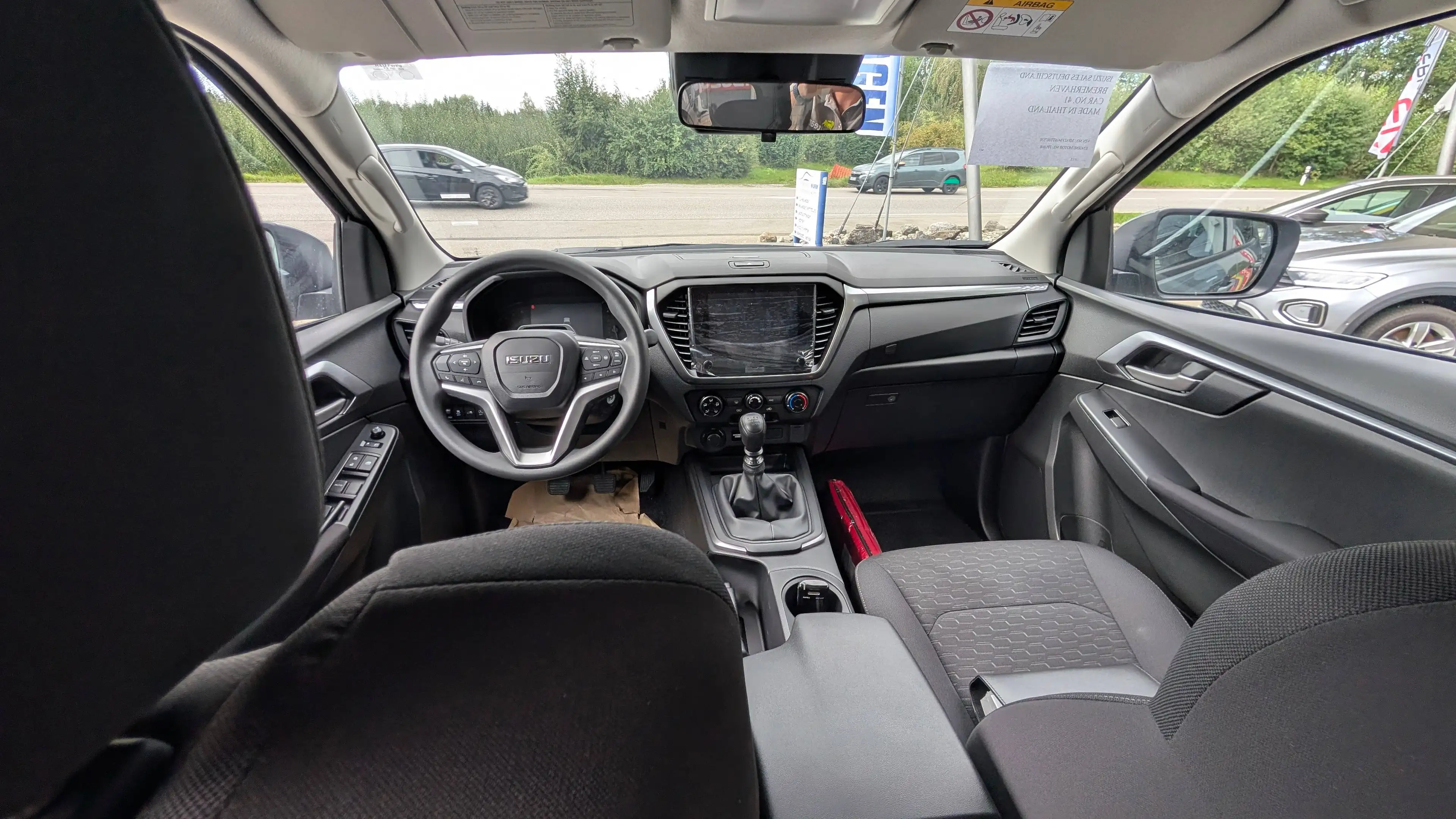 Isuzu D-Max D-Max 2.2 SCHALTER Double Cab 4WD LS — photo 13