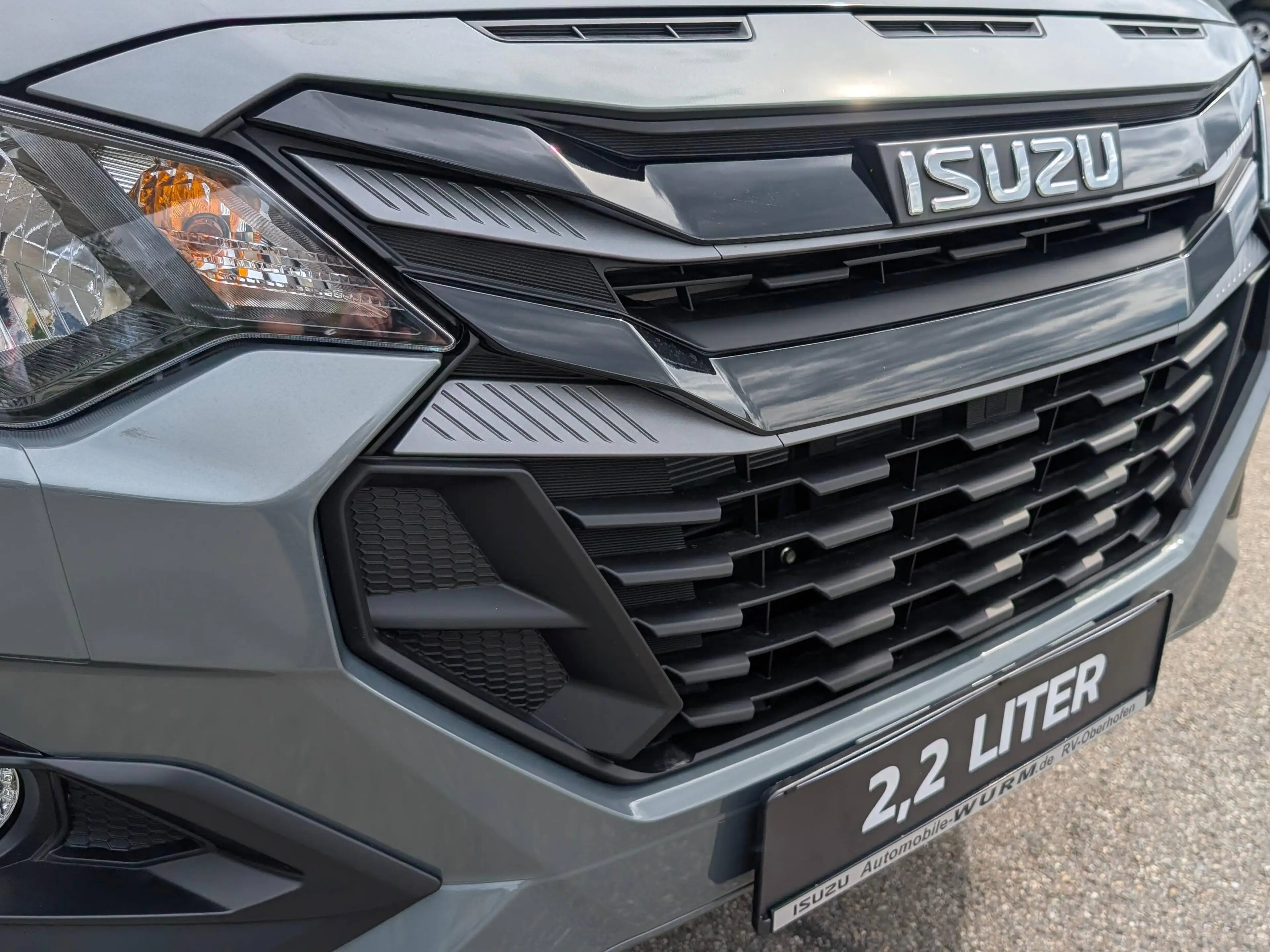 Isuzu D-Max D-Max 2.2 SCHALTER Double Cab 4WD LS — photo 8