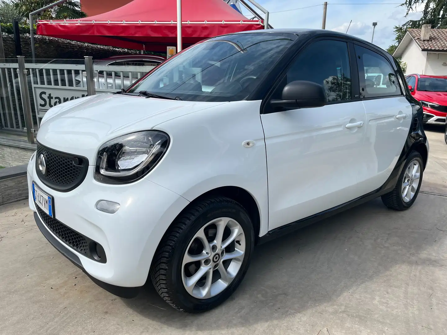 smart forFour 1.0 Passion 71cv Bianco - 1