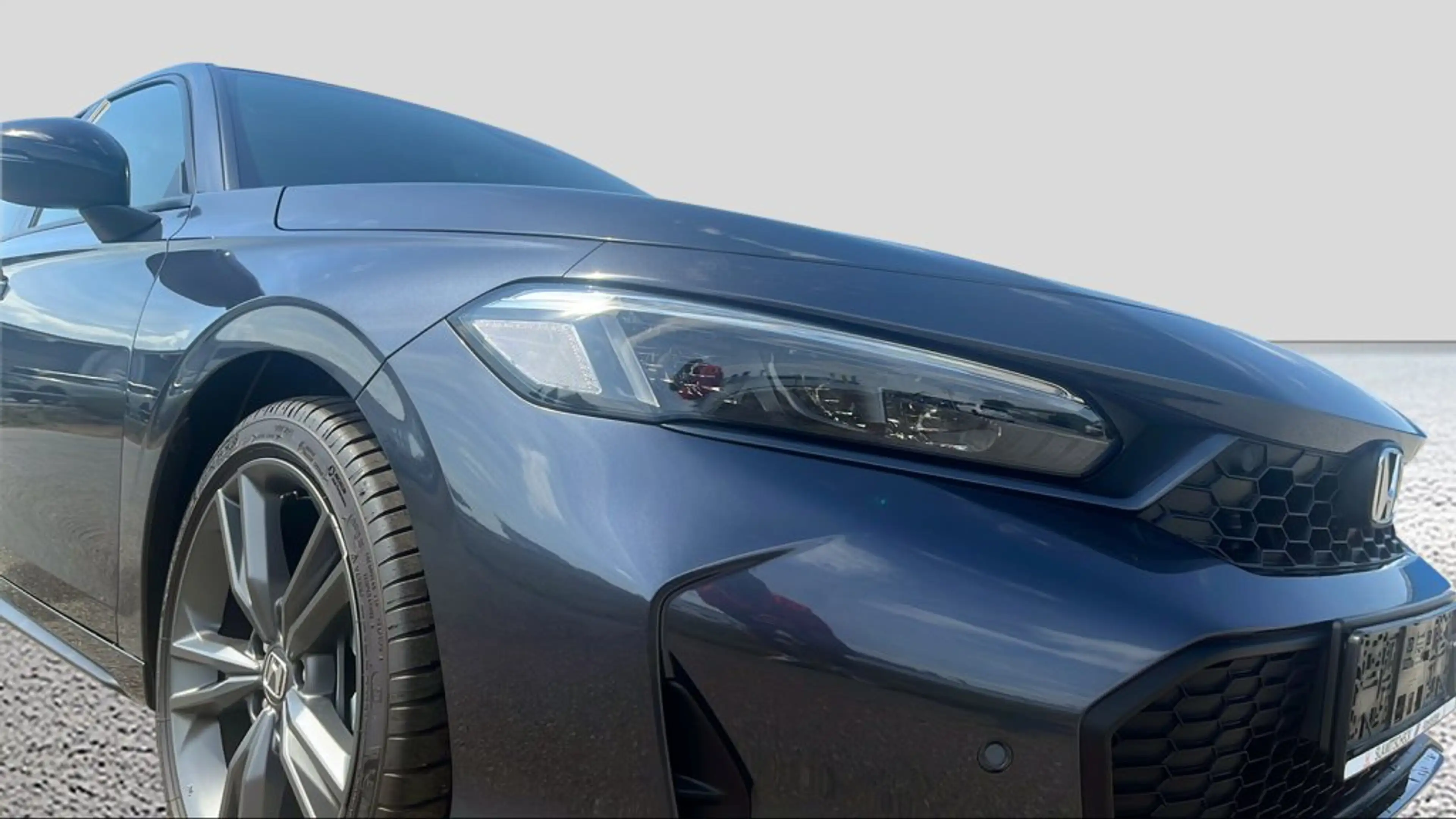 Honda Civic e:HEV 2.0 AT Sport — photo 14
