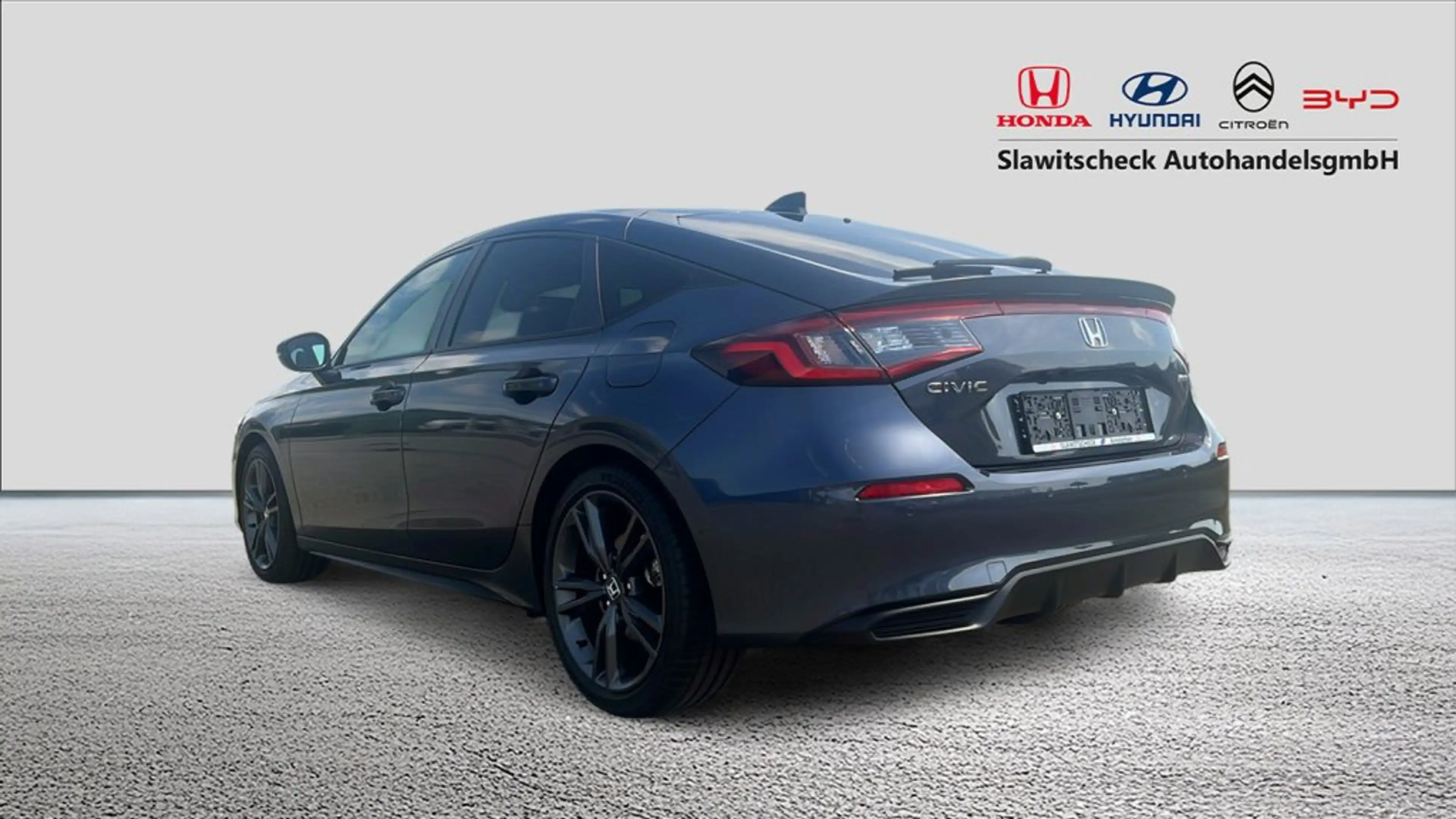 Honda Civic e:HEV 2.0 AT Sport — photo 3