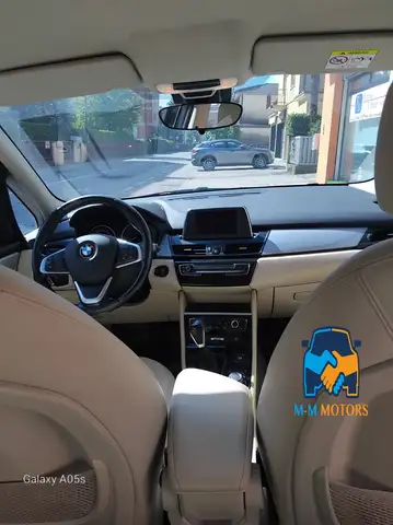 BMW 2 Series view 13