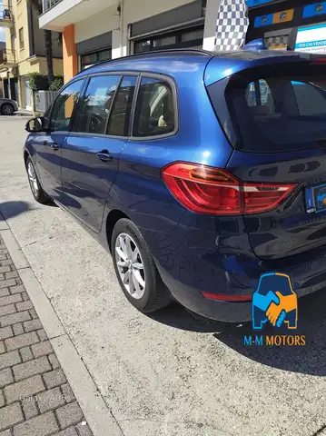 BMW 2 Series view 5