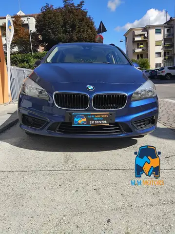BMW 2 Series view 3