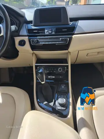 BMW 2 Series view 14