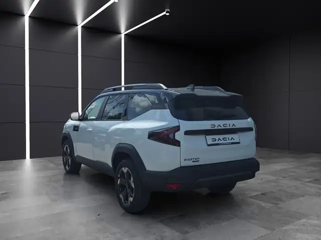 Dacia Bigster view 2