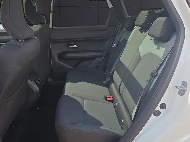 Dacia Bigster view 9