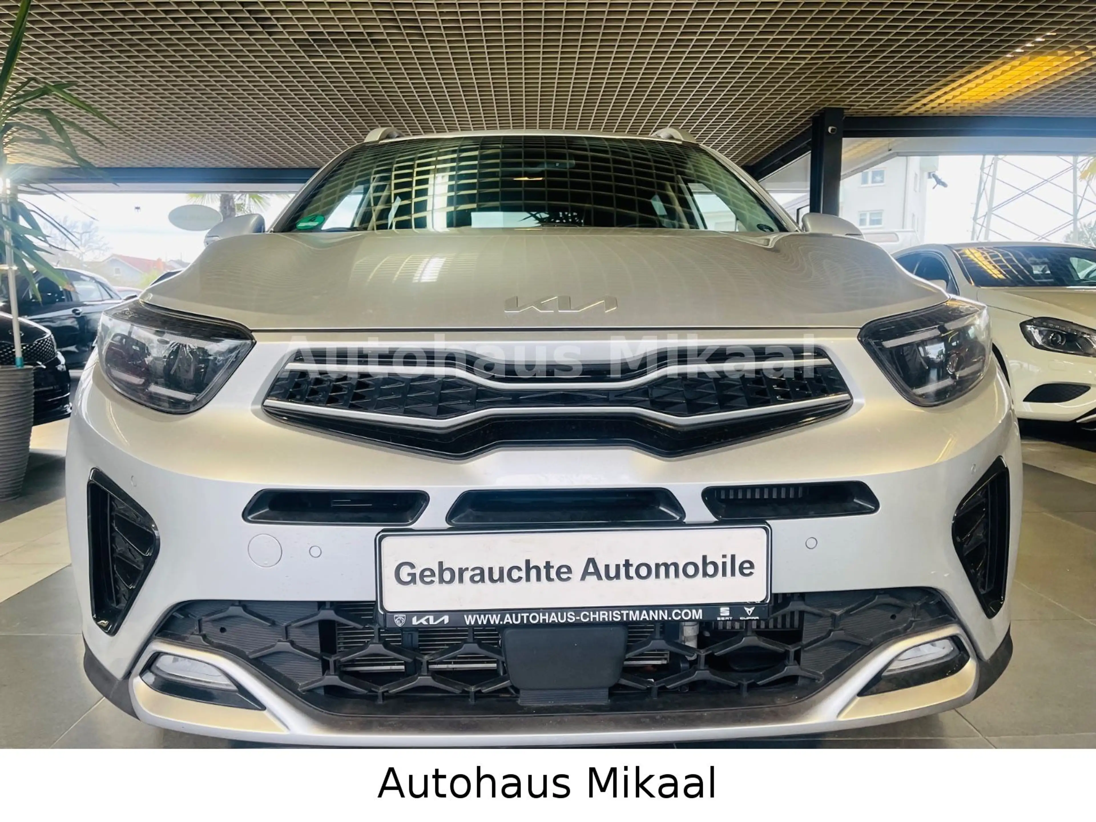 Kia Stonic GT-Line — photo 4