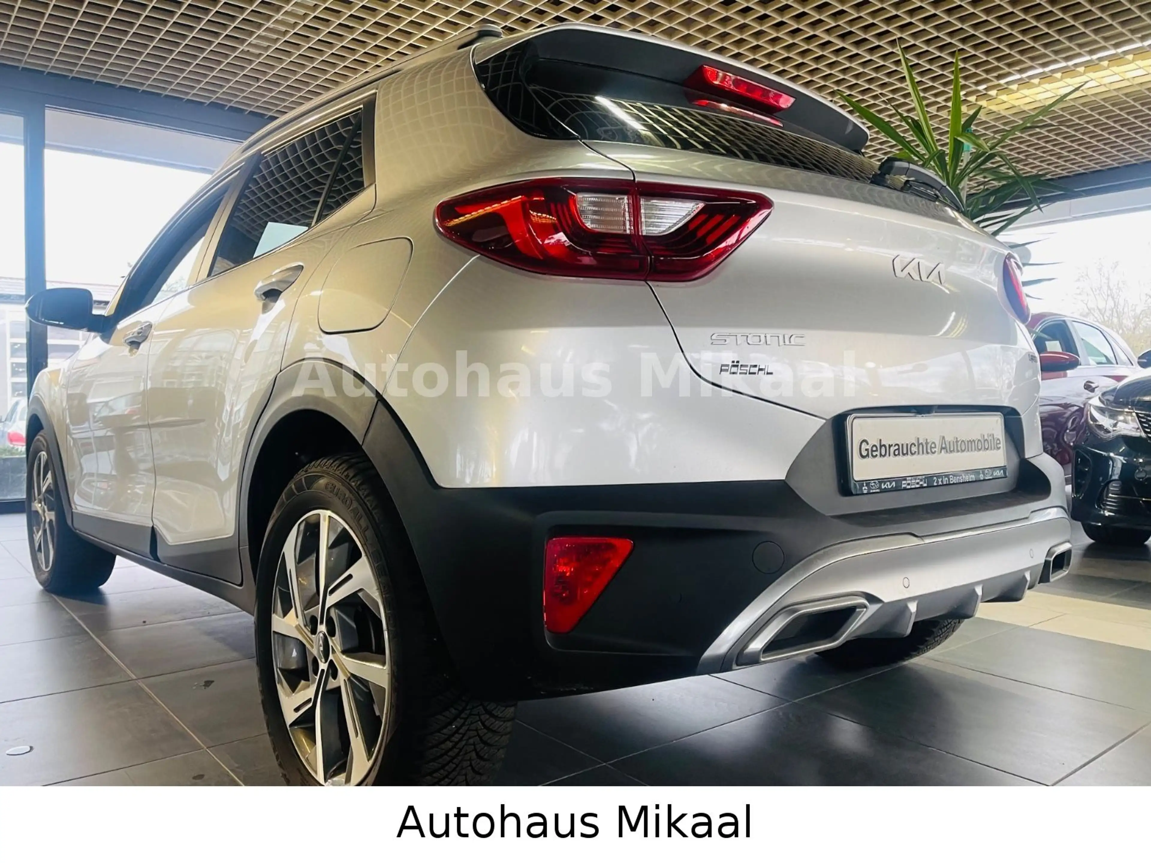 Kia Stonic GT-Line — photo 13