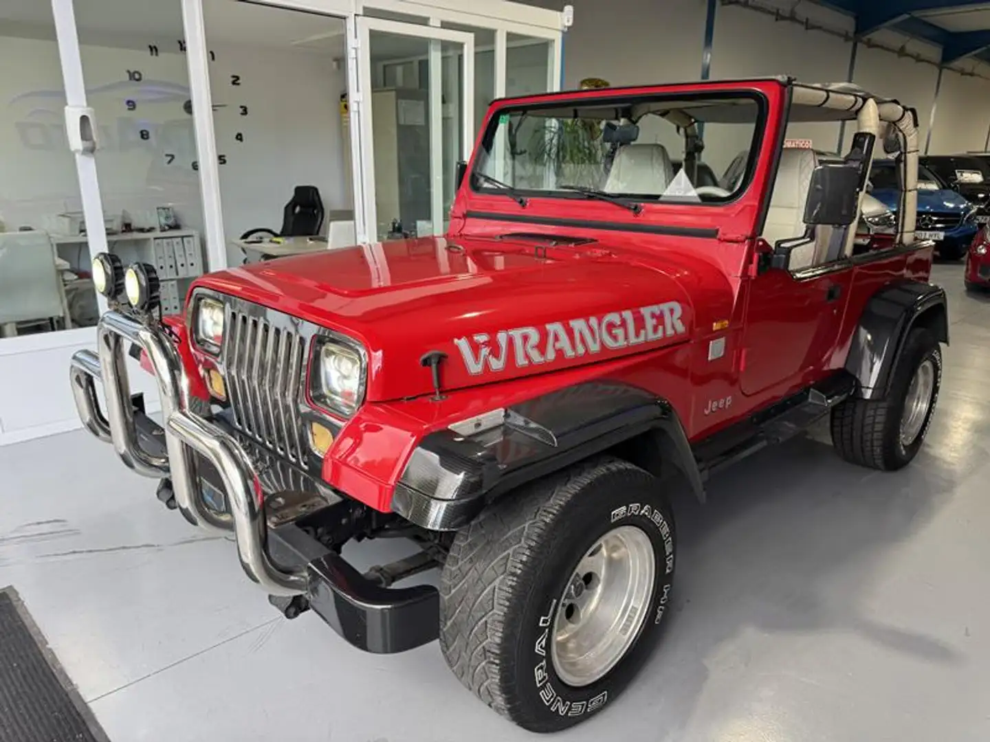 Jeep Wrangler 4.0 Rojo - 2