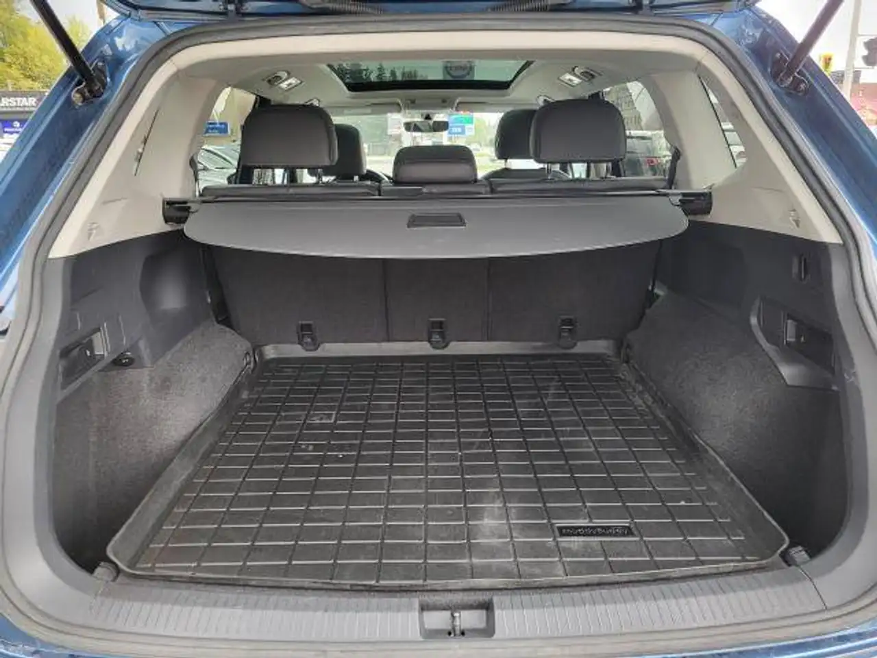Volkswagen Tiguan снимка Volkswagen Tiguan
