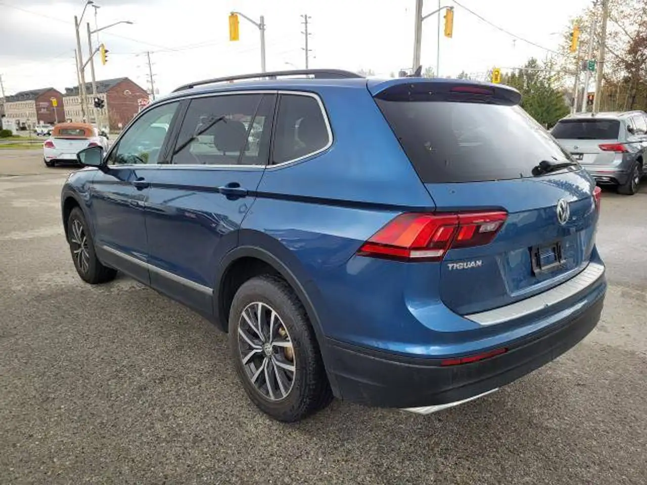Volkswagen Tiguan снимка Volkswagen Tiguan