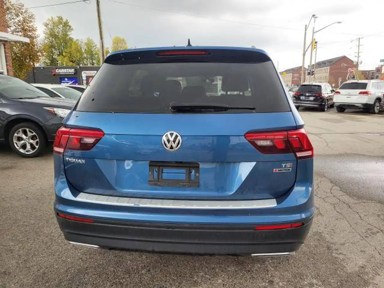 Volkswagen Tiguan снимка Volkswagen Tiguan
