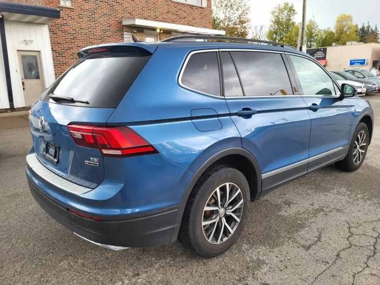 Volkswagen Tiguan снимка Volkswagen Tiguan