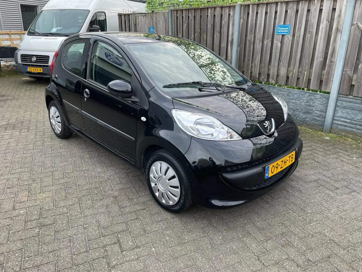 Peugeot 107 1.0-12V XS Noir - 2
