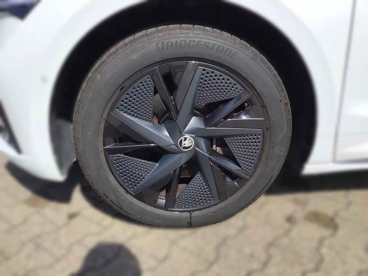 Skoda Enyaq Coupé 85x RS +WÄPU +AHK +PANO +CANTON +360° +MATR, миниатюра 8